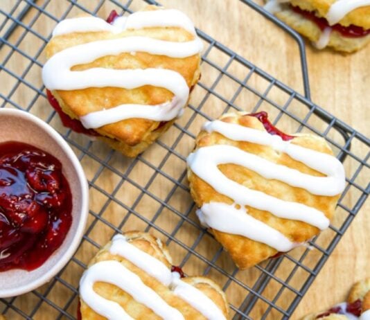 Hardee’s Introduces New Cherry Filled Biscuits And Heart-Shaped Cherry Filled Biscuits For Valentine’s Day Hardee's Introduces New Cherry Filled Biscuits And Heart-Shaped Cherry Filled Biscuits For Valentine's Day
