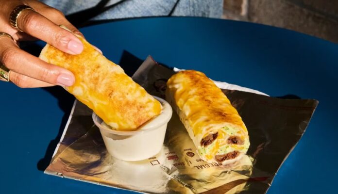 Taco Bell Welcomes Back Cheesy Dipping Burritos and Steak Garlic Nacho Fries Alongside New Creamy Garlic Sauce