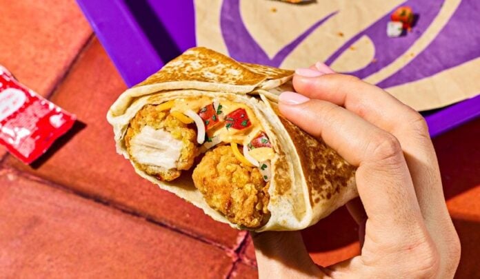 Taco Bell Introduces New Crispy Chicken Crunchwrap Slider and Cantina Chicken Rolled Quesadilla