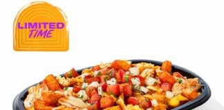 Taco Bell Debuts New Creamy Sriracha Chicken Nacho Fries Taco Bell Debuts New Creamy Sriracha Chicken Nacho Fries